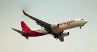 VT-SGJ @ VOBL - Spicejet Landing BLR - by Rushabh Bafna