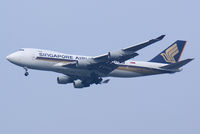 9V-SFN @ VIE - Singapore Airlines Boeing 747-400 - by Thomas Ramgraber