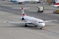 OE-LVH @ VIE - Austrian Airlines