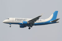 OE-LMK @ LOWW - Peoples Viennaline Embraer 170 - by Thomas Ranner