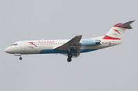OE-LFP @ LOWW - Austrian Fokker 70 - by Thomas Ranner