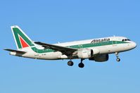 EI-IMC @ EHAM - AZ A319 - by FerryPNL