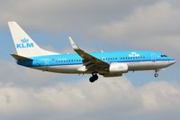 PH-BGK @ EHAM - KLM B737 - by FerryPNL