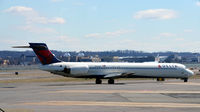 N958DN @ KDCA - Taxi DCA - by Ronald Barker