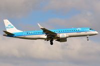 PH-EZE @ EHAM - KLC EMB190 - by FerryPNL