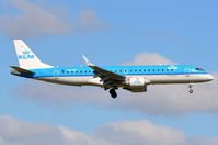 PH-EZW @ EHAM - KLC ERJ190 - by FerryPNL