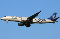 EI-RND @ VIE - Alitalia - by Chris Jilli