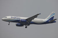 VT-IEP @ VTBS - Landing on rwy 19R