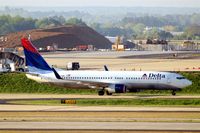 N3734B @ KATL - Boeing 737-832 [30776] (Delta Air Lines) Atlanta-Hartsfield~N 11/04/2010