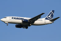 YR-BGB @ VIE - Tarom