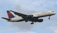 N507US @ DTW - Delta 757 - by Florida Metal