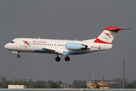 OE-LFL @ LOWW - Austrian Fokker 70 - by Thomas Ranner