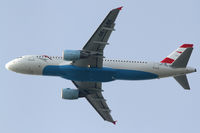 OE-LBK @ LOWW - Austrian Airbus A320 - by Thomas Ranner