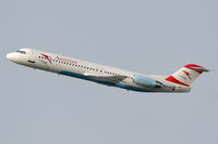 OE-LVK @ LOWW - Austrian Fokker 100 - by Thomas Ranner