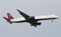 N589NW @ MCO - Delta 757-300