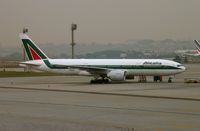 I-DISA @ SBGR - Alitalia B772 parked for the day in GRU - by FerryPNL