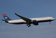 N276AY @ LIRF - Landing - by micka2b