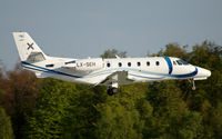 LX-SEH @ ELLX - short final RW24 - by Friedrich Becker