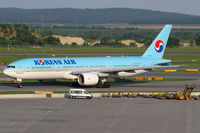 HL7764 @ VIE - Korean Air