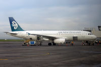 ZK-OJQ @ NZAA - At Auckland - by Micha Lueck