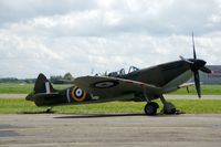 G-CCCA @ EBAW - 23rd Fly in.QV I. - by Robert Roggeman