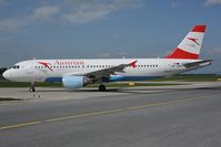 OE-LBM @ LOWW - Austrian Airlines Airbus 320 with Tyrolean sticker