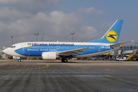 UR-GBB @ LOWW - Ukraine Boeing 737-500 - by Dietmar Schreiber - VAP