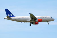 OY-KAL @ EKCH - Approach to R-04L Copenhagen Kastrup 7.5.13 - by leo larsen