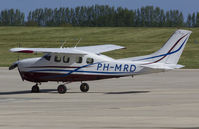 PH-MRD @ EGSH - Sat on stand at SaxonAir.