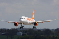 G-EZTE photo, click to enlarge G-EZTE photo, click to enlarge