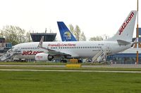 OK-TSA @ EGNX - 2001 Boeing 737-8S3, c/n: 29250/792 in Jet 2 colours at East Midlands (summer lease) - by Terry Fletcher