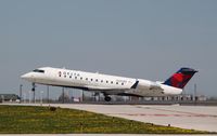N683BR @ KMKE - CL-600-2B19 - by Mark Pasqualino