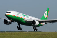 B-16310 @ VIE - EVA AIR - by Chris Jilli