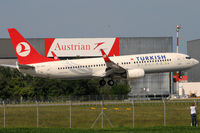 TC-JFG @ VIE - Turkish Airlines - by Chris Jilli