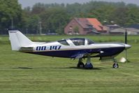 OO-147 @ EDLG - Goch air show 2013