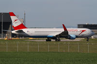 OE-LAY @ LOWW - Austrian Boeing 767 - by Thomas Ranner