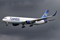 D-ABUE @ EDDF - Approaching rwy 25L