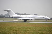 N8762M @ EIDW - Lining up r/w 10 - by Robert Kearney