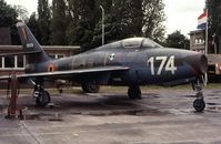 FU-174 - Late 1960's.Saffraanberg Technical school BAF.
Instuctional airframe - by Robert Roggeman