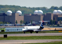 N422AW @ KDCA - Takeoff DCA - by Ronald Barker
