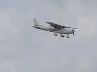 N624CF @ KLAL - Arriving at Lakeland, FL during Sun N Fun 2013