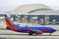 N932WN @ KLAX - Southwest Airlines 737-700