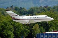 CS-DRE @ LSGG - Taken from the park at the 05 threshold. - by Carl Byrne (Mervbhx)
