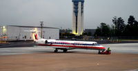 N690AE @ KRIC - Taxi RIC - by Ronald Barker