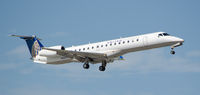 N34111 @ KORD - Landing Chicago O'Hare 14R