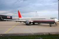 OE-LNK @ VIE - Lauda Air - by Chris Jilli