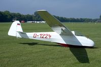 D-1224 @ EDLG - classic glider design.