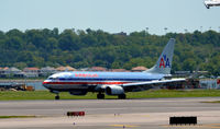 N913NN @ KDCA - Landing DCA - by Ronald Barker