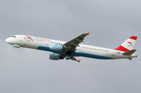 OE-LBC @ LOWW - Austrian Airbus A321 - by Thomas Ranner