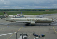 A6-ETH @ EDDF - Etihad Boeing 777